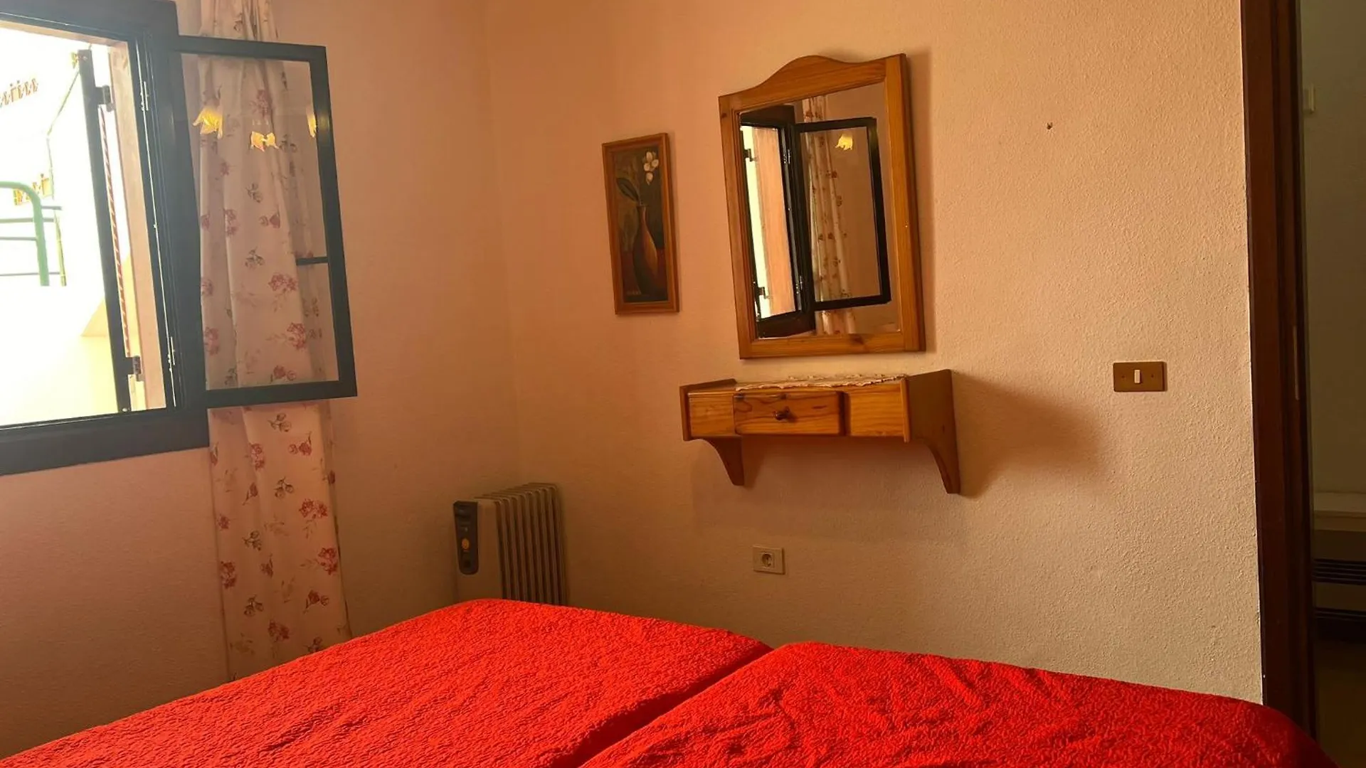Victoria Court II H118 - One Bed Lägenhet Los Cristianos   Los Cristianos (Tenerife)